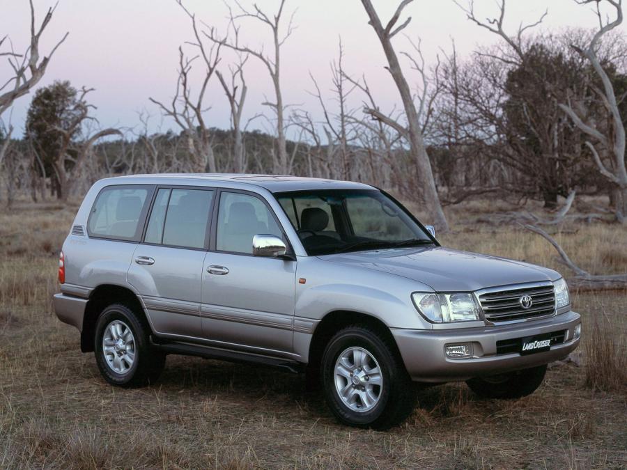  Toyota Land Cruiser 100 Sahara TD 2002 года  (AU) (фото 4 из 5)